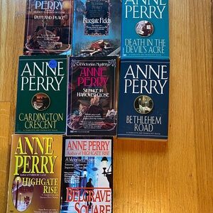 Anne Perry 8 book Mystery Book Collection